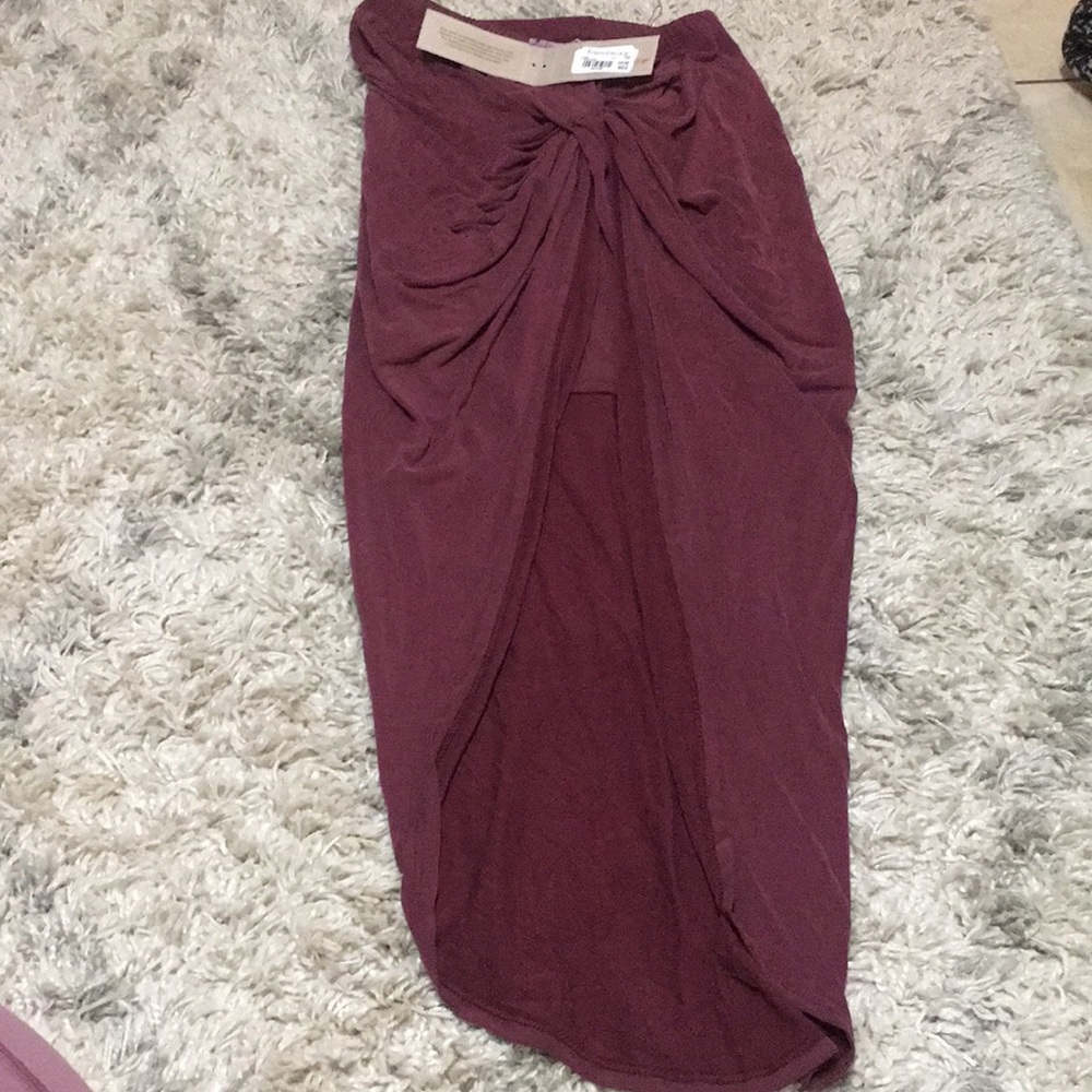 Cute formal skirt !